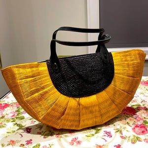 Unique purse bought in Dubai. Yellow/black straw